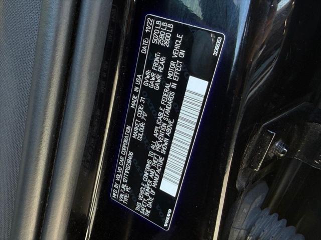 2023 Volvo S60 B5 Plus Black Edition