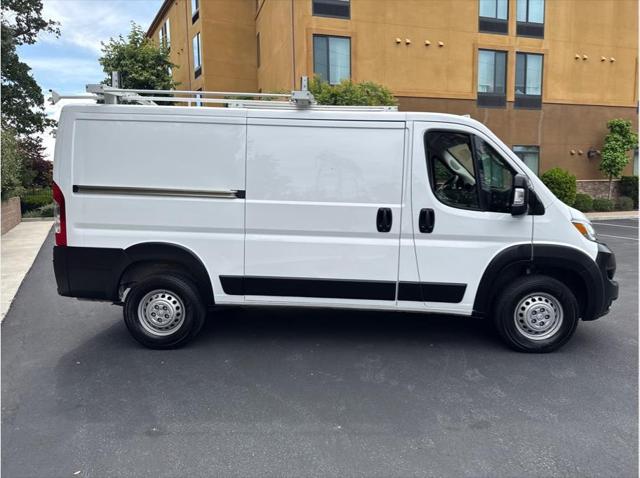 2024 Ram ProMaster 2500 Cargo Van Tradesman Low Roof 136" WB w/Pass Seat