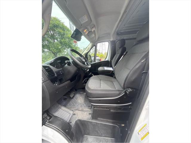 2024 Ram ProMaster 2500 Cargo Van Tradesman Low Roof 136" WB w/Pass Seat
