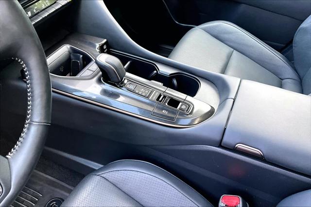 2024 Toyota Crown Platinum