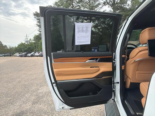 2024 Jeep Grand Wagoneer L Series III 4x4