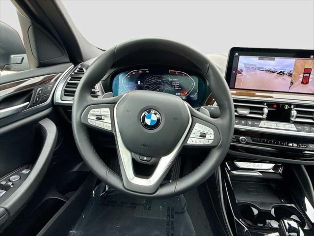 2025 BMW X4 xDrive30i