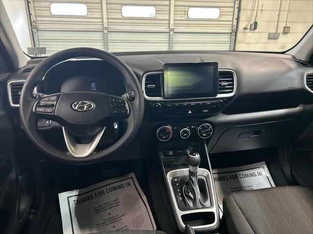 2023 Hyundai Venue SE