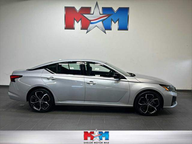 2023 Nissan Altima SR FWD for sale in Christiansburg, VA