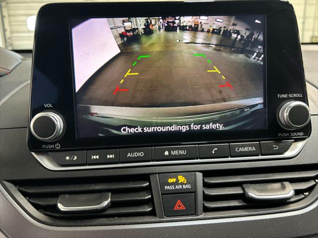 2023 Nissan Altima SR FWD