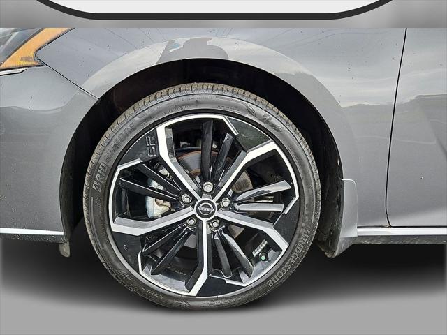 2025 Nissan Altima SR FWD