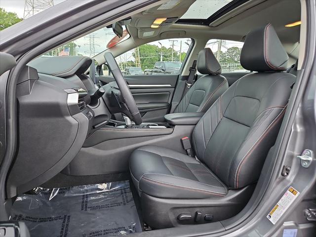 2025 Nissan Altima SR FWD