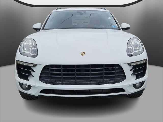 2018 Porsche Macan Base