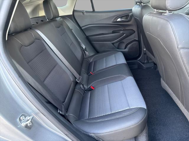 2025 Chevrolet Trax FWD LT