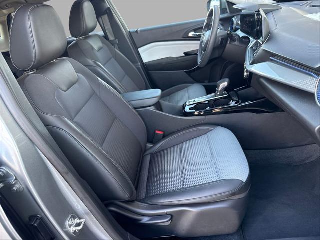 2025 Chevrolet Trax FWD LT