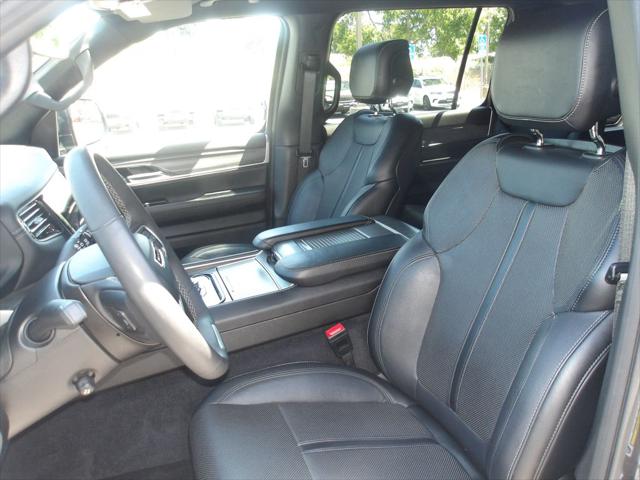 2024 Jeep Wagoneer Series II 4x2