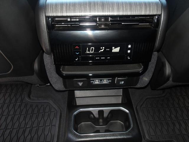 2024 Jeep Wagoneer Series II 4x2