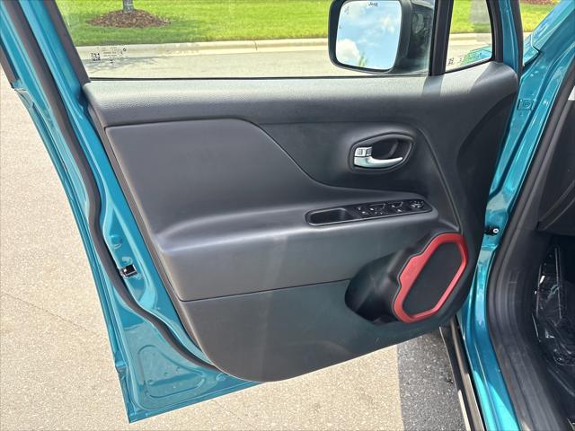 2022 Jeep Renegade Trailhawk 4x4