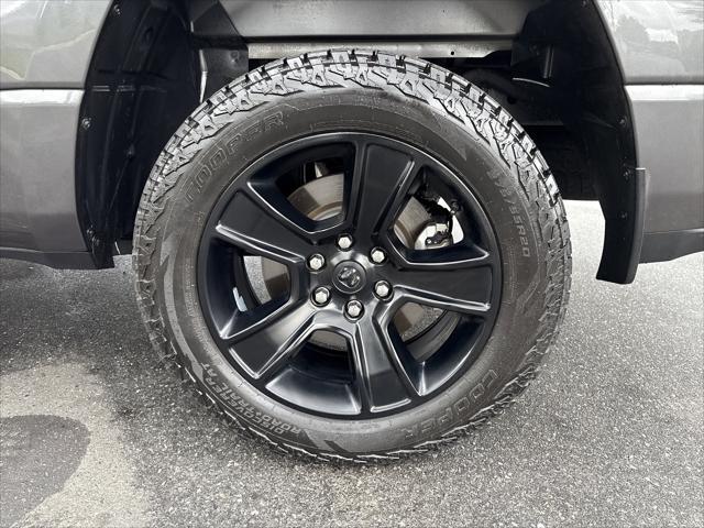 2022 Ram 1500 Big Horn Crew Cab 4x4 5'7" Box