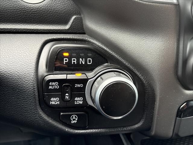 2022 Ram 1500 Big Horn Crew Cab 4x4 5'7" Box