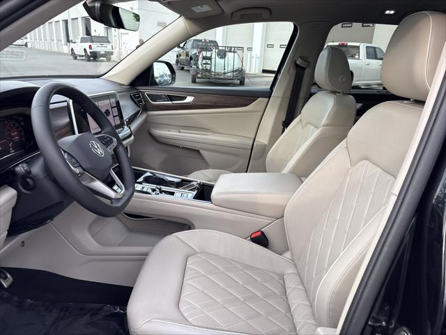 2024 Volkswagen Atlas 2.0T SEL Premium R-Line