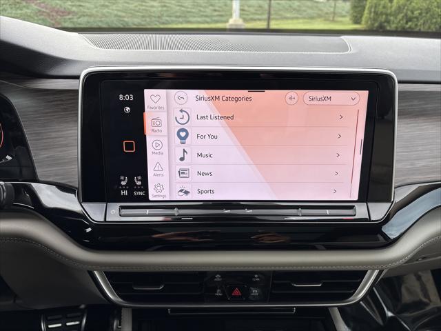 2024 Volkswagen Atlas 2.0T SEL Premium R-Line