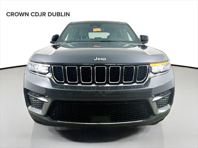 2025 Jeep Grand Cherokee Laredo X 4x4