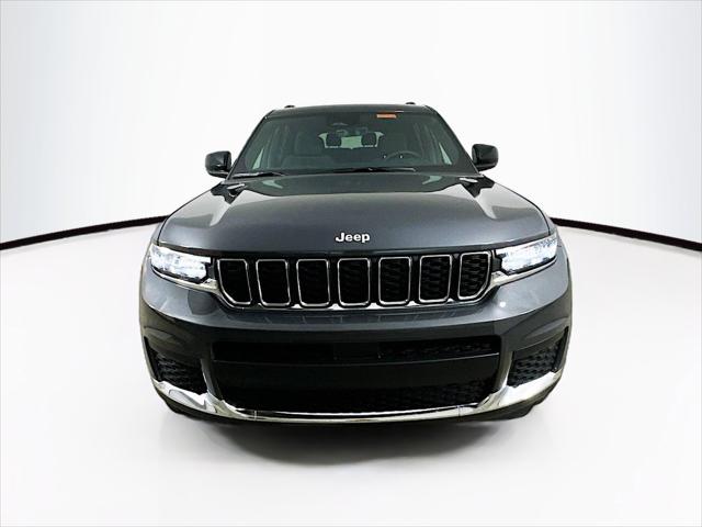2025 Jeep Grand Cherokee L Laredo X 4x4