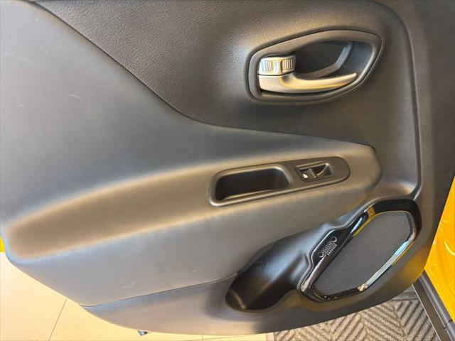 2017 Jeep Renegade Altitude 4x4