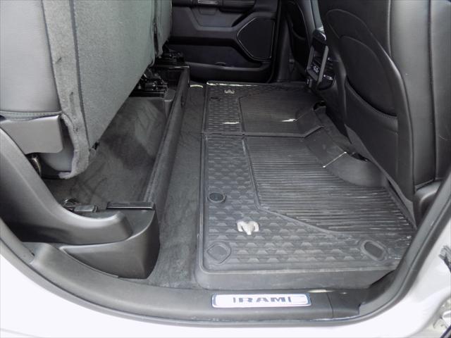 2022 Ram 1500 Laramie Crew Cab 4x2 5'7" Box