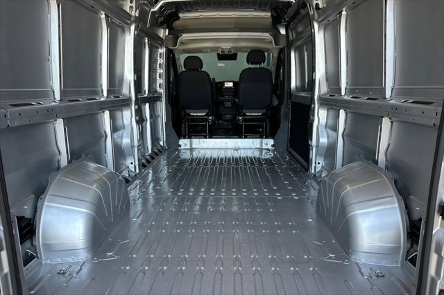 2026 Ram ProMaster 2500 Cargo Van Tradesman High Roof 159" WB w/Pass Seat