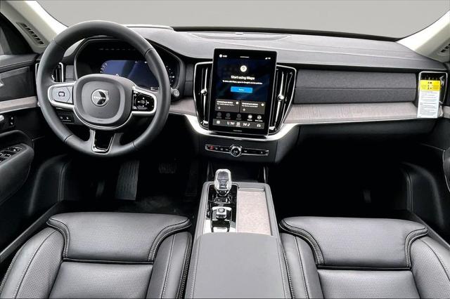 2026 Volvo XC90 Plug-In Hybrid Ultra, T8 AWD, Electric/Gasoline, Bright, 6 Seats