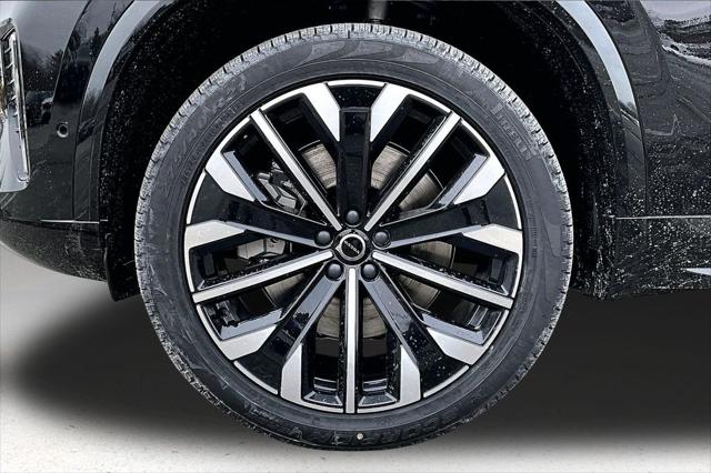 2026 Volvo XC90 Plug-In Hybrid Ultra, T8 AWD, Electric/Gasoline, Bright, 6 Seats