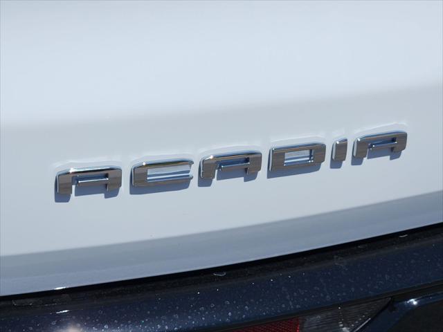 2026 GMC Acadia Denali FWD