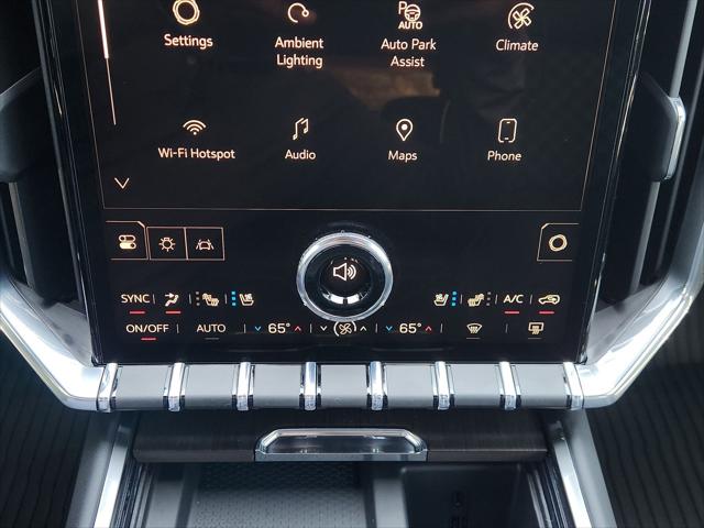 2026 GMC Acadia Denali FWD