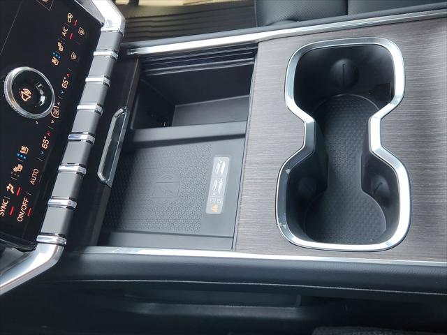 2026 GMC Acadia Denali FWD