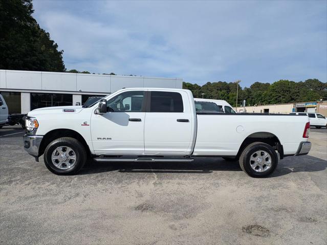 2024 Ram 3500 Big Horn Crew Cab 4x4 8' Box