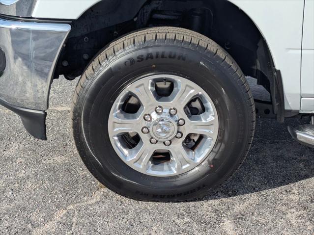 2024 Ram 3500 Big Horn Crew Cab 4x4 8' Box