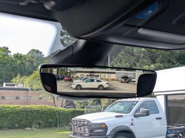2024 Ram 3500 Big Horn Crew Cab 4x4 8' Box