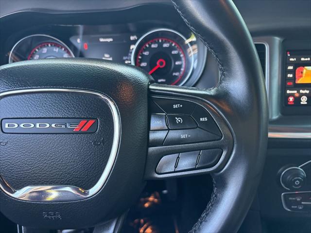 2020 Dodge Charger SXT RWD
