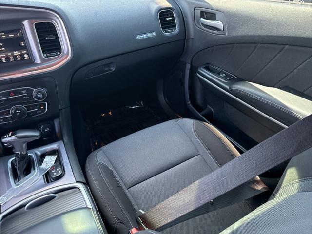 2020 Dodge Charger SXT RWD