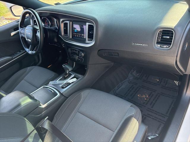 2020 Dodge Charger SXT RWD