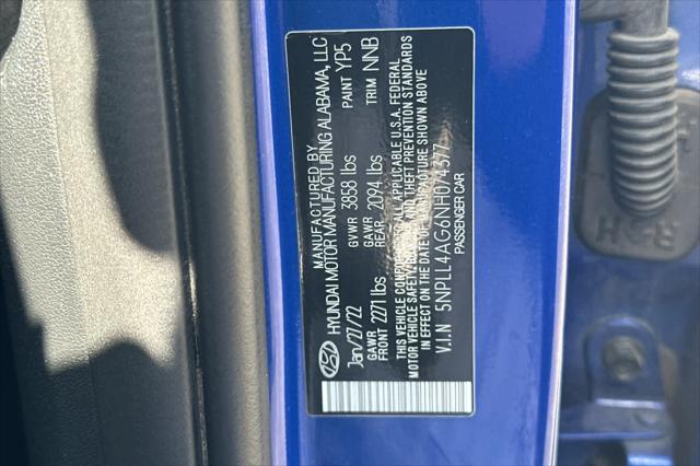 2022 Hyundai Elantra SE