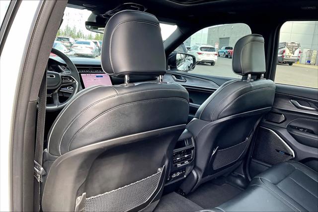 2022 Jeep Grand Cherokee Overland 4x4