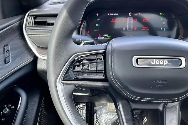 2022 Jeep Grand Cherokee Overland 4x4