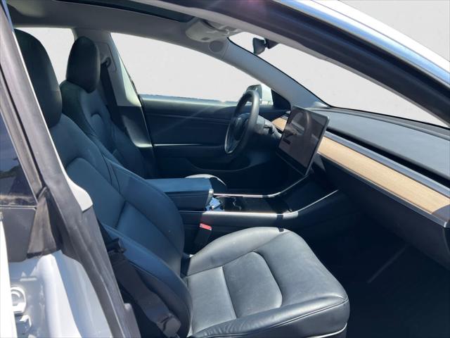 2020 Tesla Model 3 Standard Range Plus Rear-Wheel Drive
