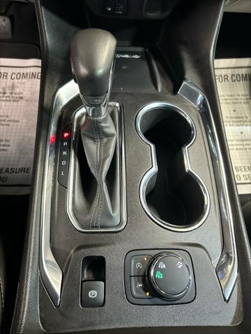 2023 Chevrolet Traverse AWD LT Leather