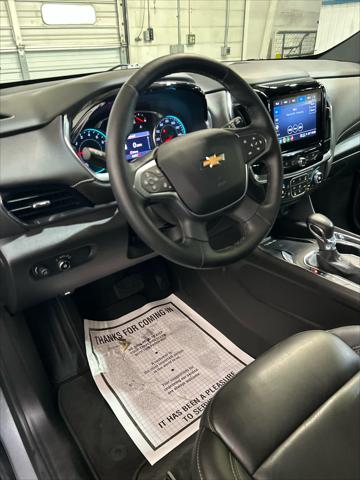 2023 Chevrolet Traverse AWD LT Leather