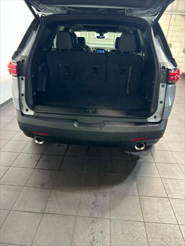 2023 Chevrolet Traverse AWD LT Leather