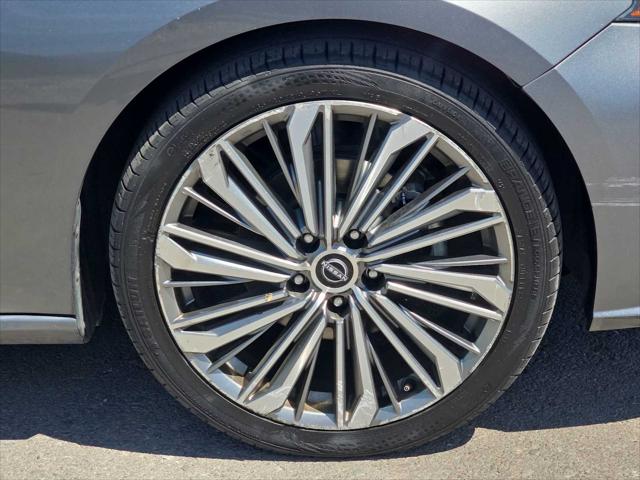2023 Nissan Altima SL FWD
