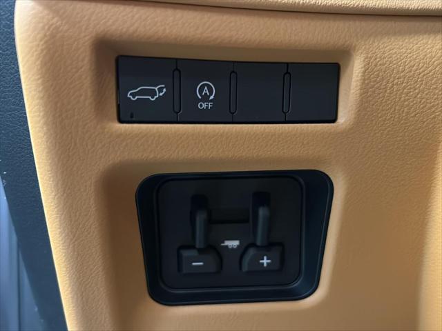 2025 Lexus LX Luxury