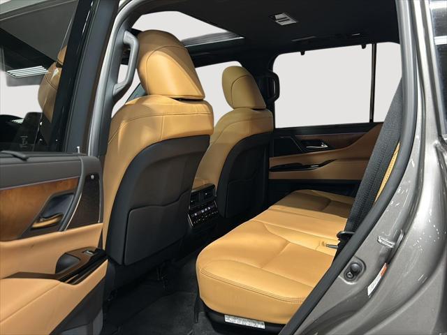 2025 Lexus LX Luxury
