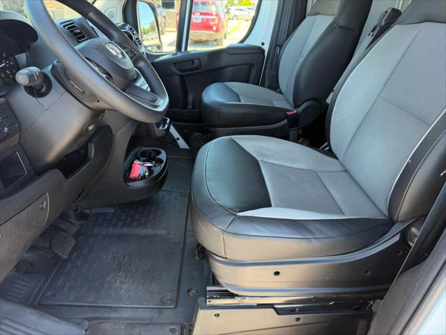 2025 Ram ProMaster 2500 Cargo Van Tradesman High Roof 159" WB w/Pass Seat