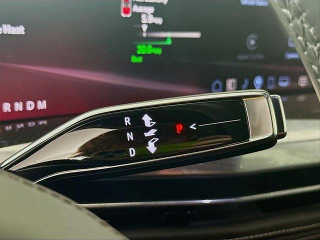 2025 Cadillac Escalade ESV V-Series
