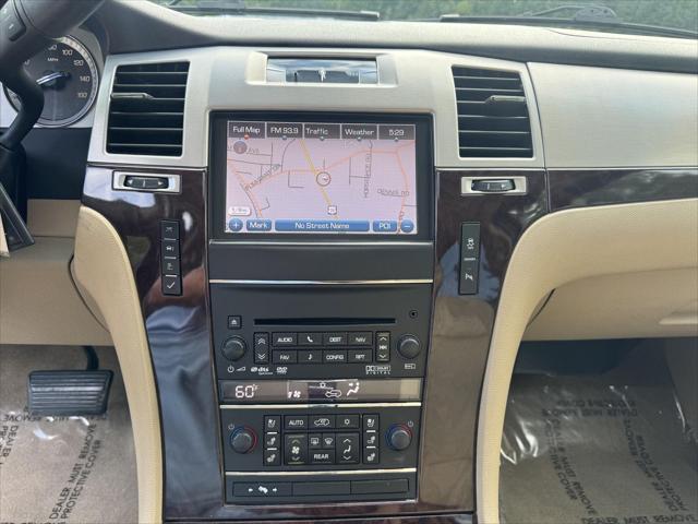 2013 Cadillac Escalade Luxury